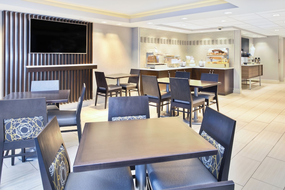 holiday inn express boston waltham by ihg