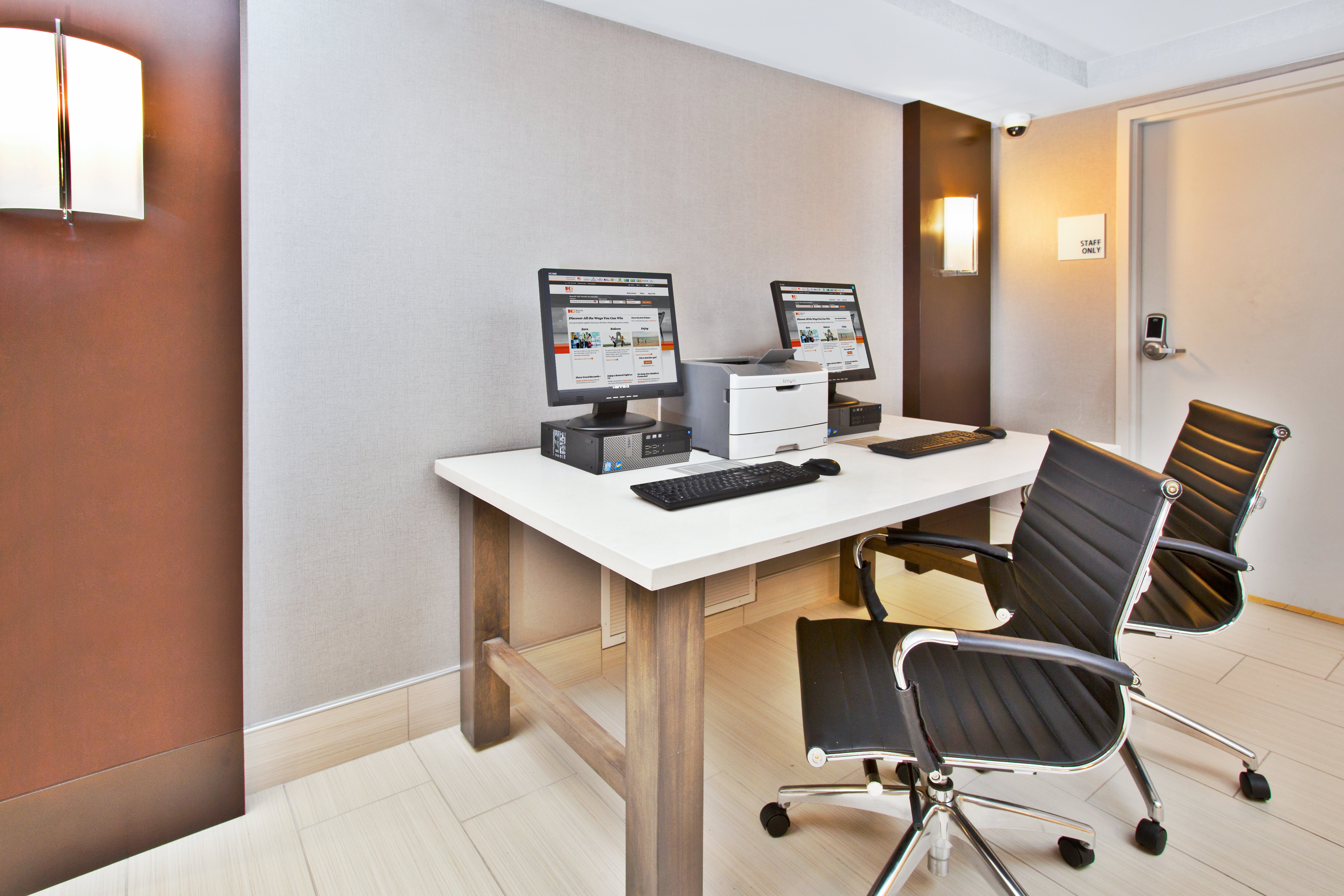 holiday inn express boston waltham by ihg