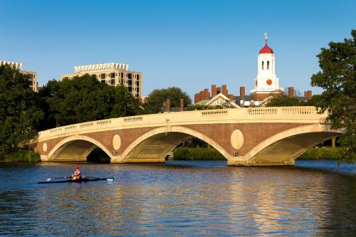 holiday inn express boston waltham by ihg