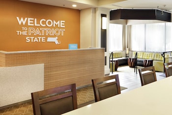 Hampton Inn Boston Natick,Bridgewater>>Boston,3 star