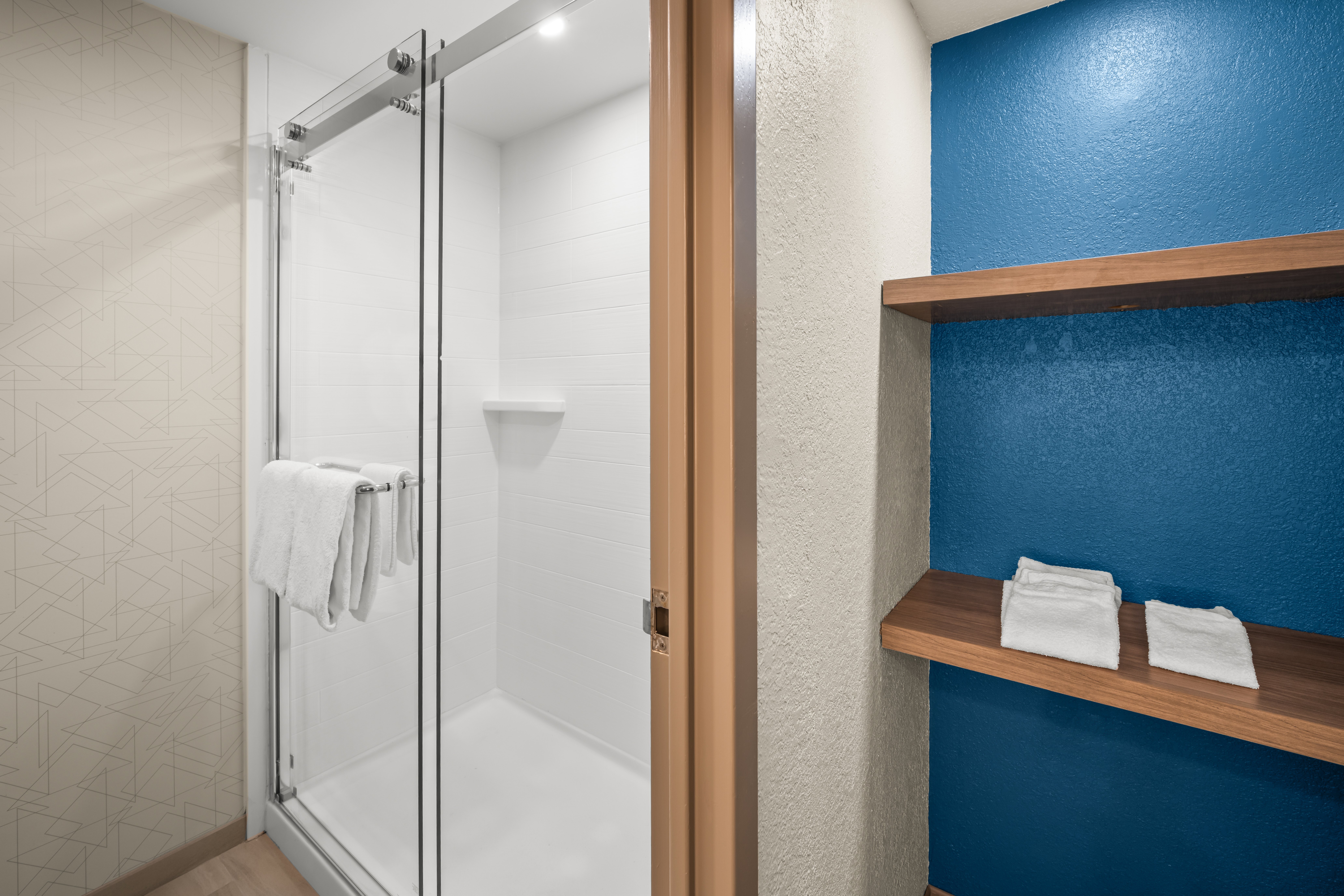 holiday inn express boston north woburn by ihg