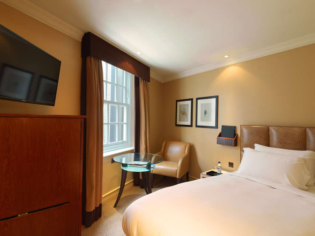 radisson blu hotel london bond street
