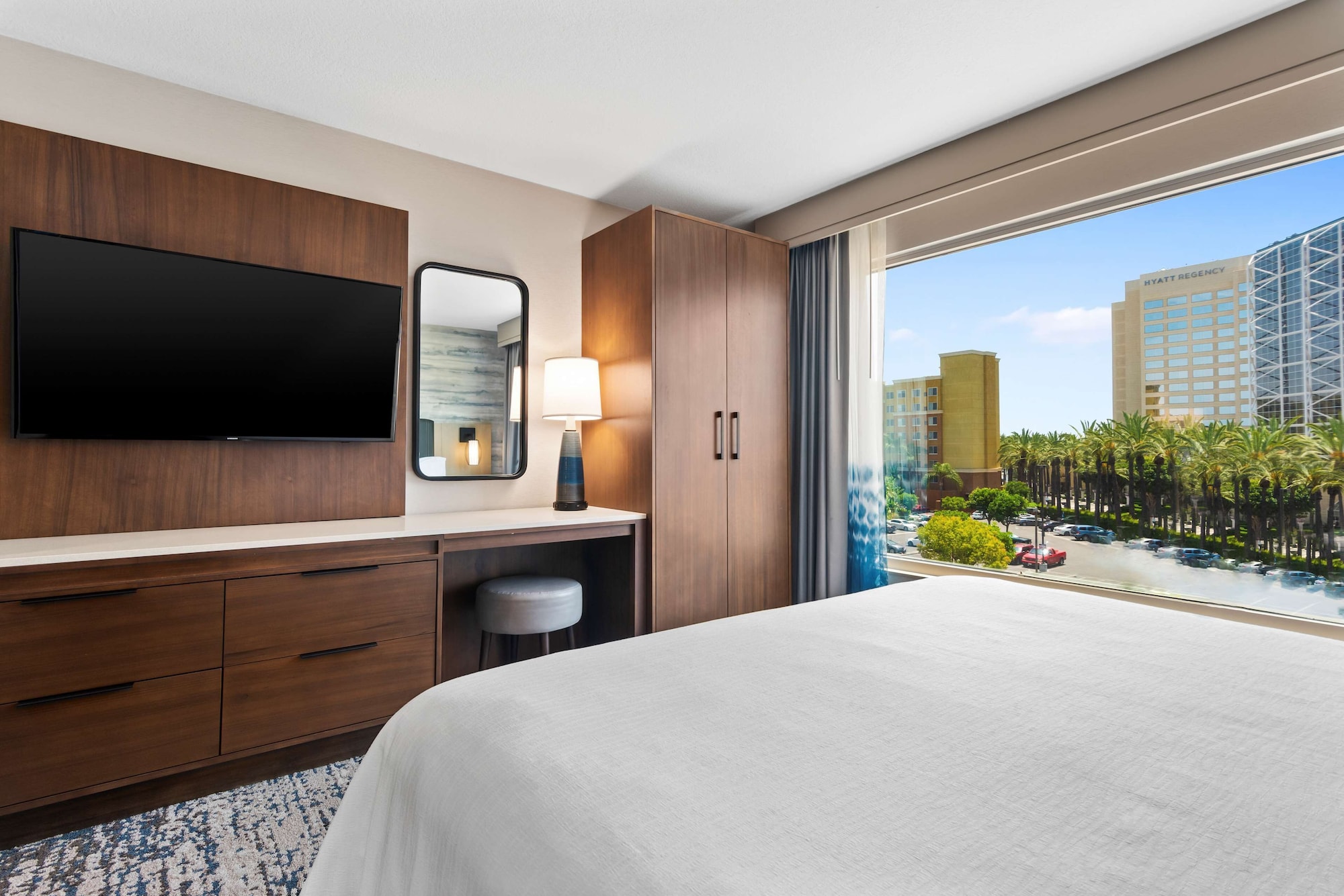embassy suites by hilton anaheim south