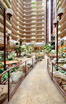 Embassy Suites By Hilton Anaheim South,Garden Grove>>Anaheim,4 star