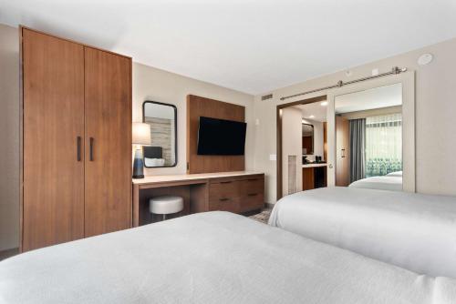 embassy suites by hilton anaheim south