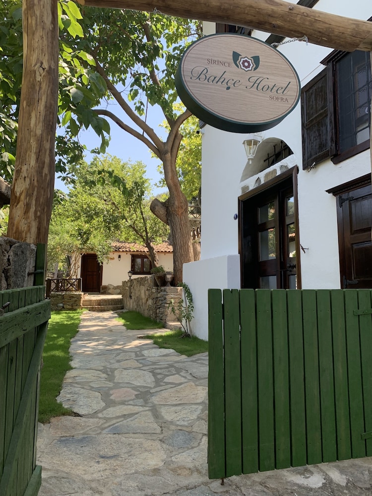 sirince bahce hotel