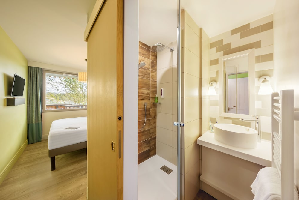 les villages nature paris disney nature resorts
