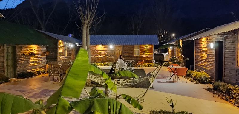Lime Tree Houses,,3 star