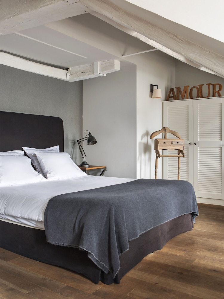 new hotel roblin la madeleine