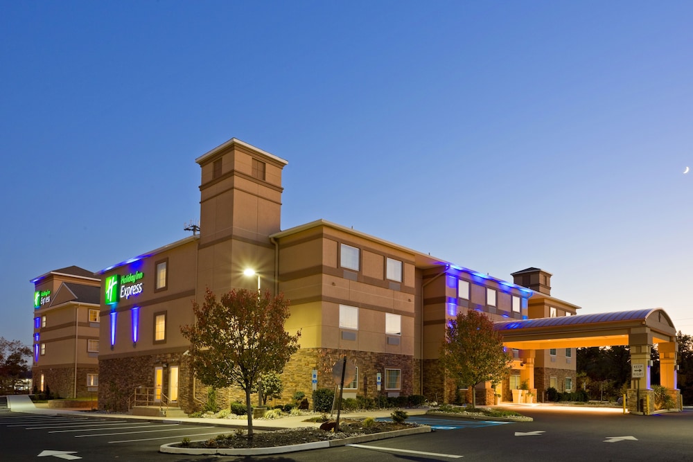 holiday inn express and suites absecon atlantic city by ihg
