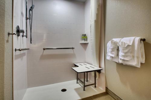 holiday inn express atlantic city w pleasantville by ihg