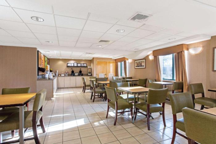 la quinta inn and suites by wyndham boston somerville