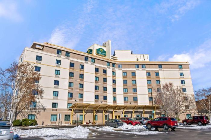 la quinta inn and suites by wyndham boston somerville