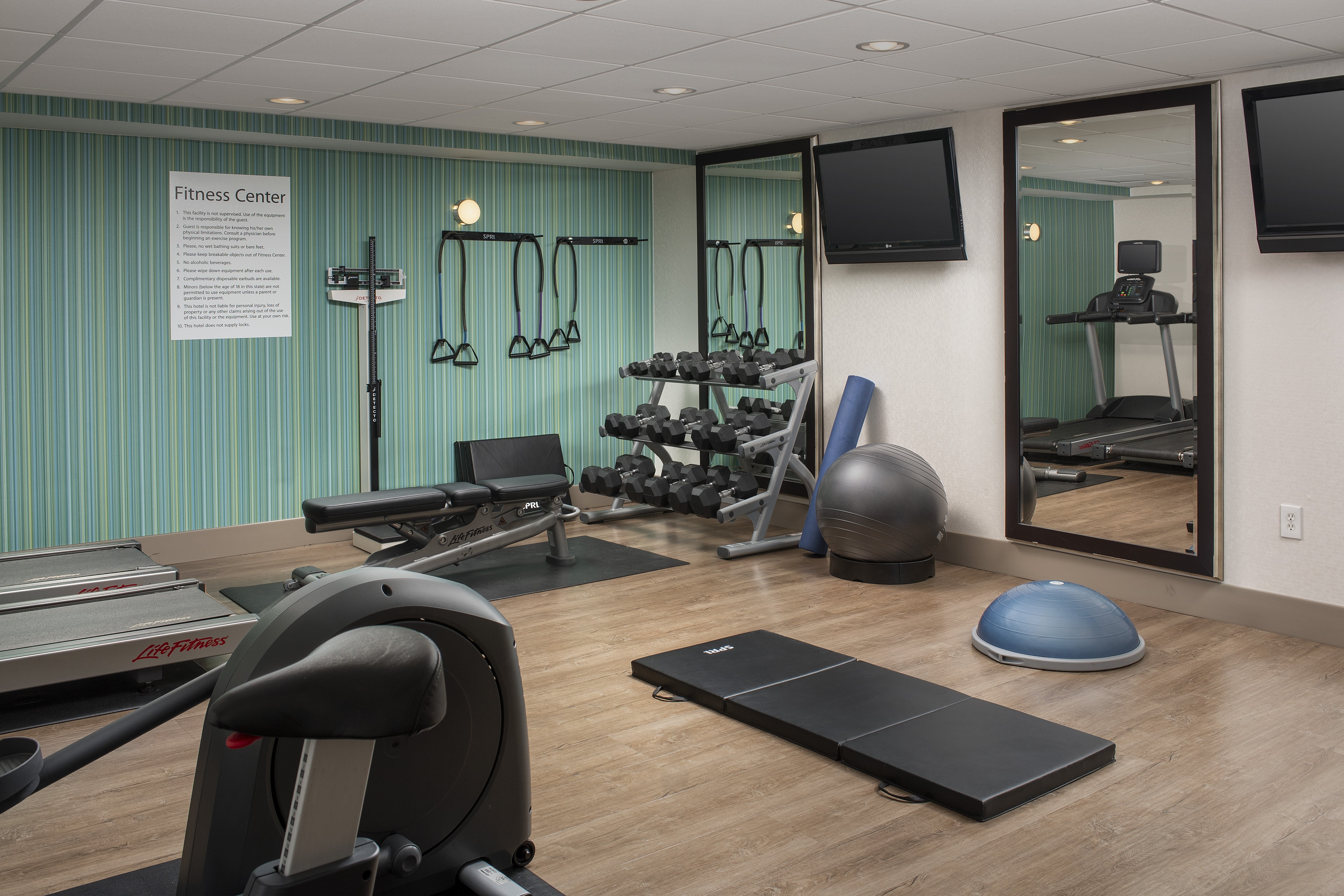 holiday inn express boston saugus by ihg