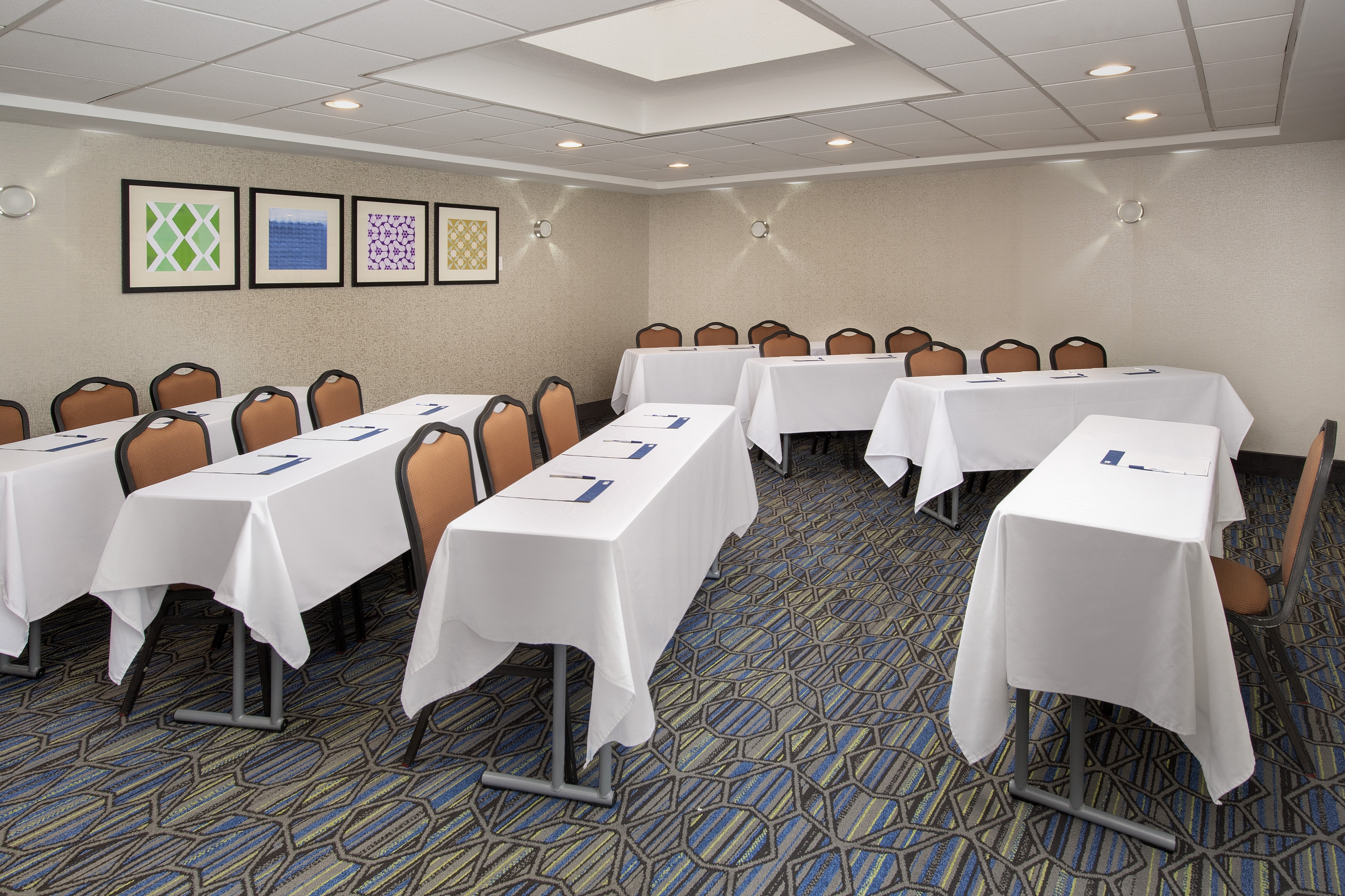 holiday inn express boston saugus by ihg