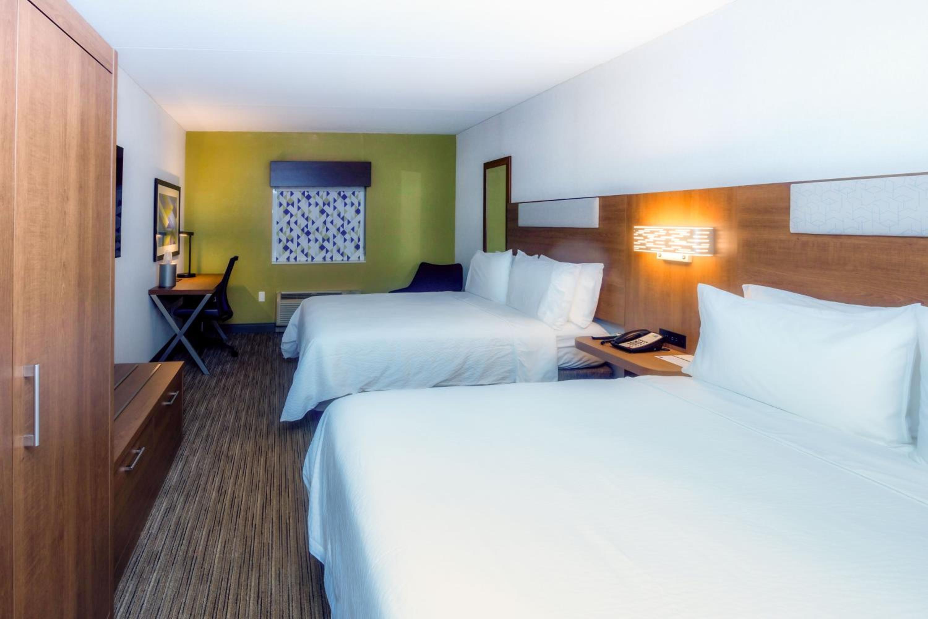 holiday inn express boston saugus by ihg