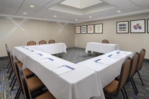 holiday inn express boston saugus by ihg