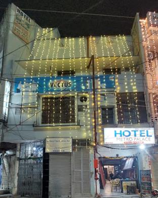 hotel metro palace hapur
