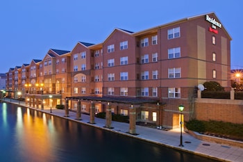Residence Inn By Marriott Indianapolis Downtown On The Canal,Indiana>>Center Township,3 star