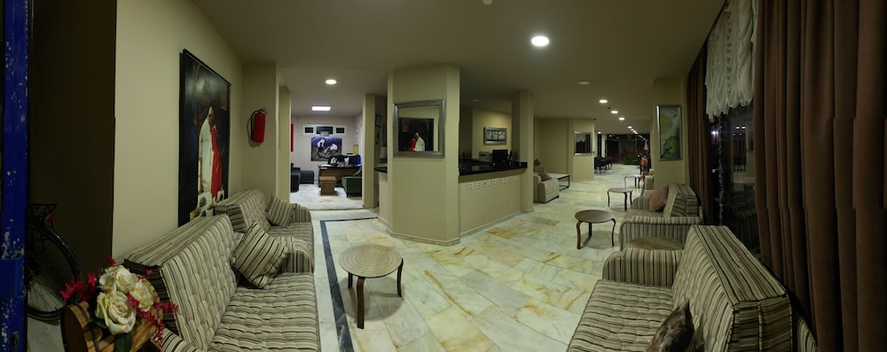 gold twins relax beach hotel