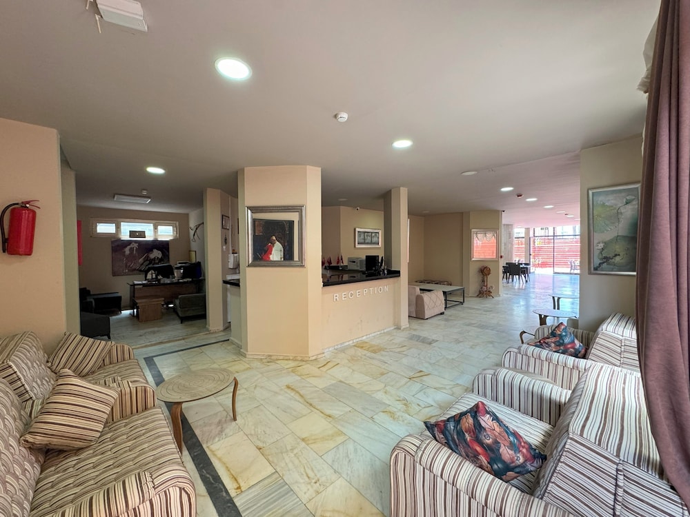 gold twins relax beach hotel