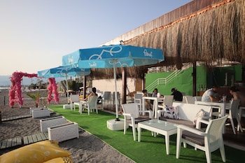 gold twins relax beach hotel