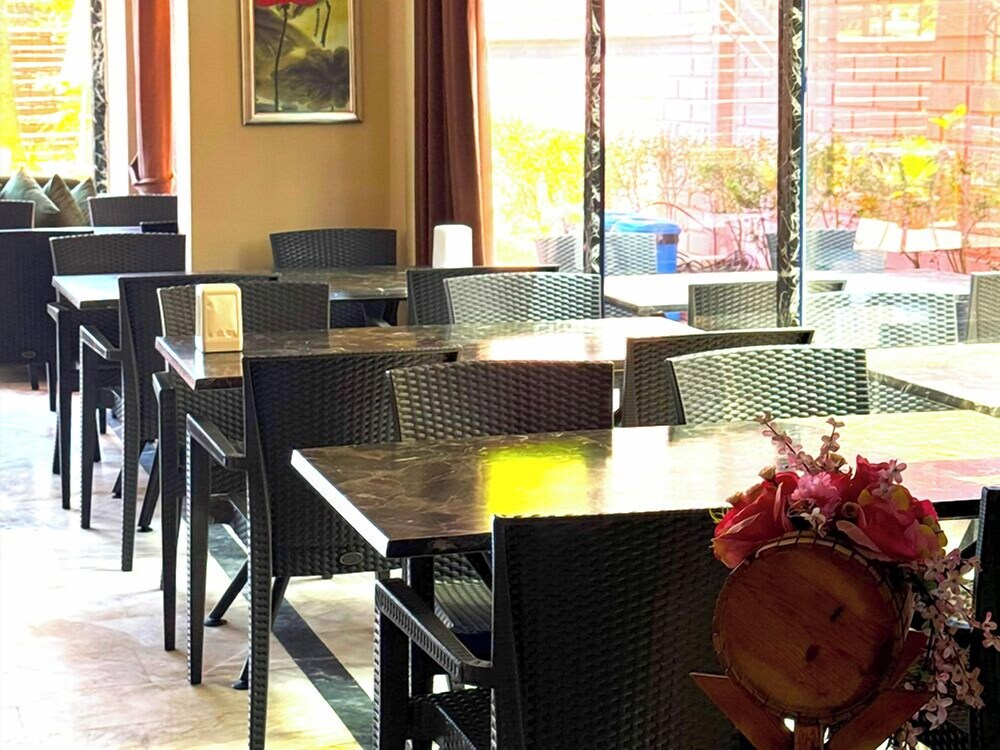 gold twins relax beach hotel