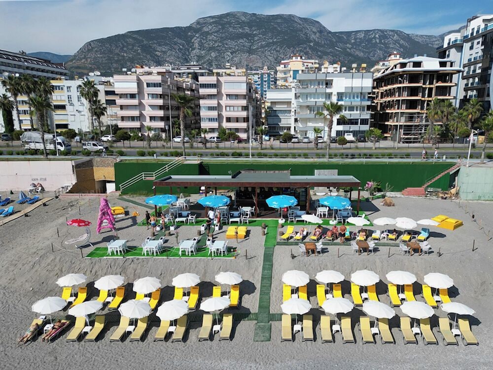 gold twins relax beach hotel