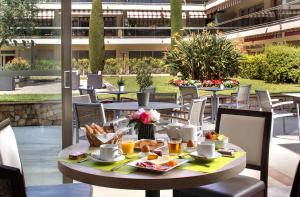 hotel the originals antibes ouest les strlitzias ex inter hotel