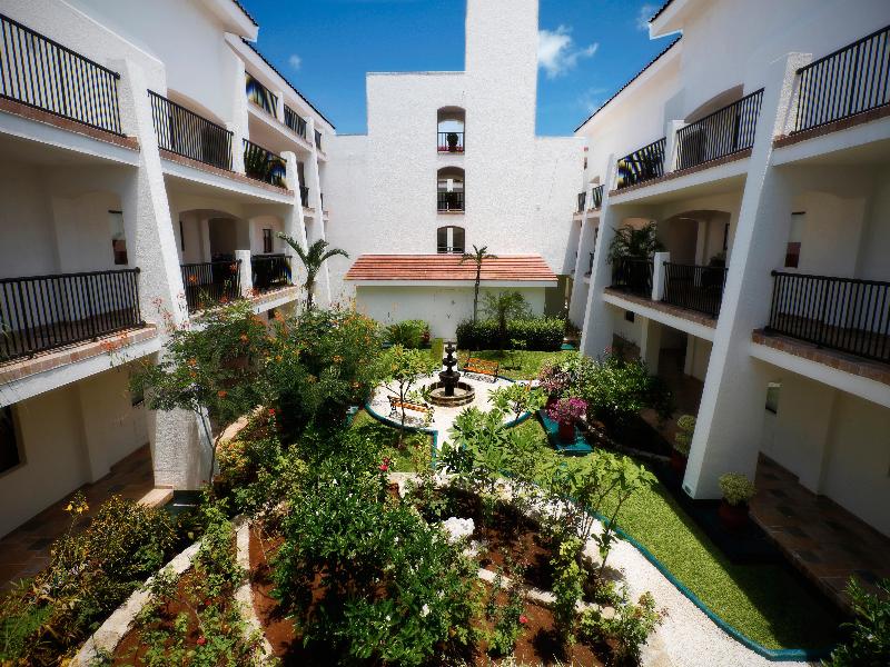 the royal cancun all suites resort