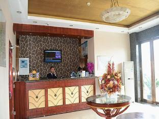 greentree inn ningbo cconvention center east bus station express hotel