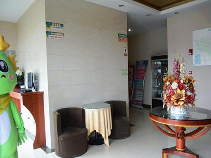 greentree inn ningbo cconvention center east bus station express hotel