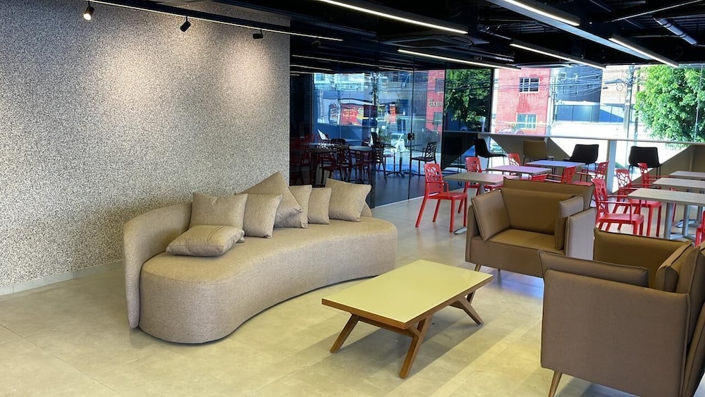 saint patrick grand hotel