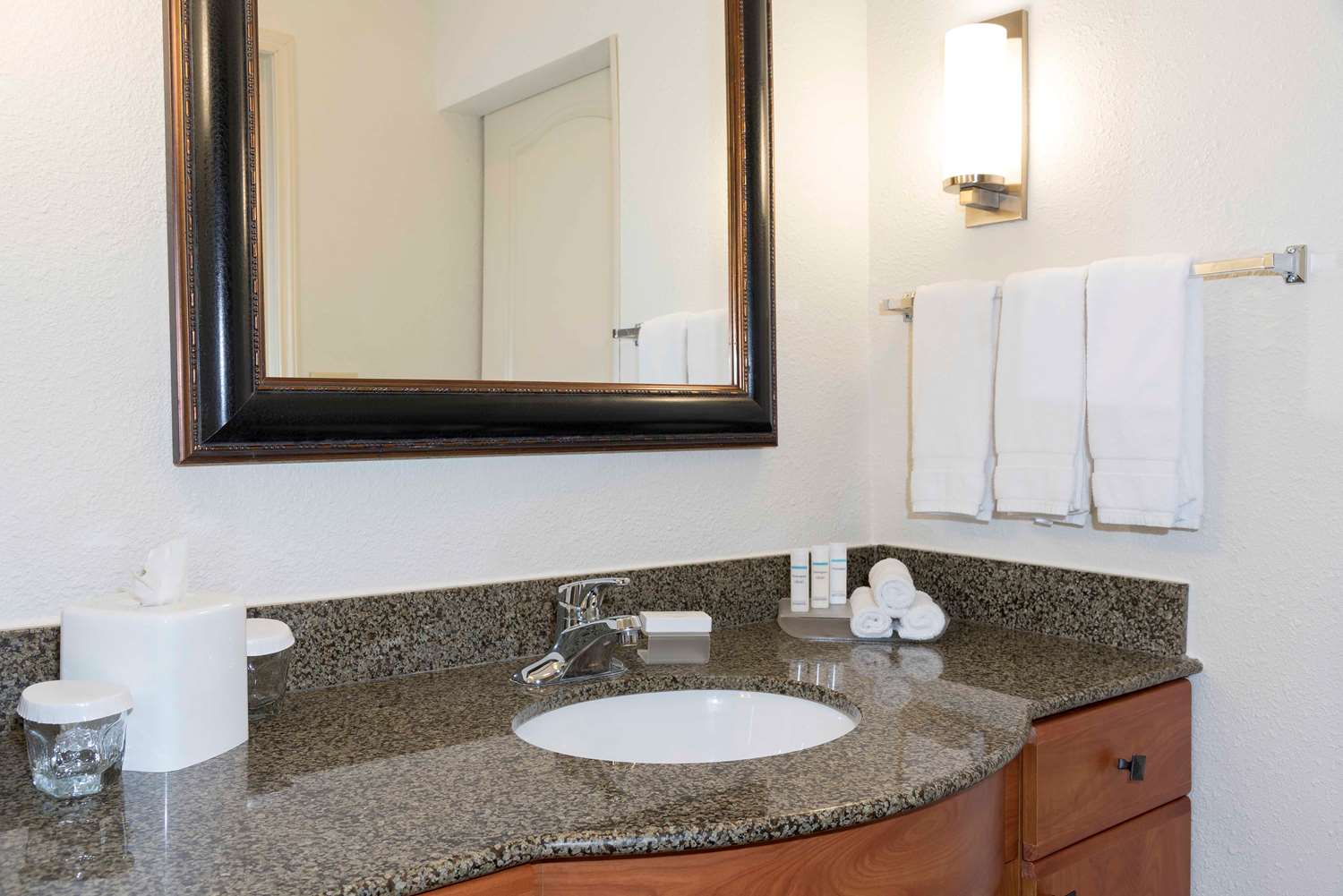 homewood suites by hilton indianapolis airport plainfield