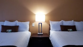 wingate by wyndham indianapolis airport rockville rd