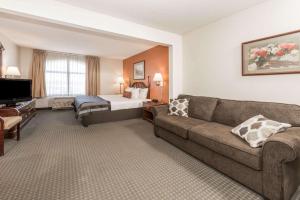 wingate by wyndham indianapolis airport rockville rd