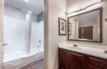 extended stay america suites indianapolis airport w southern