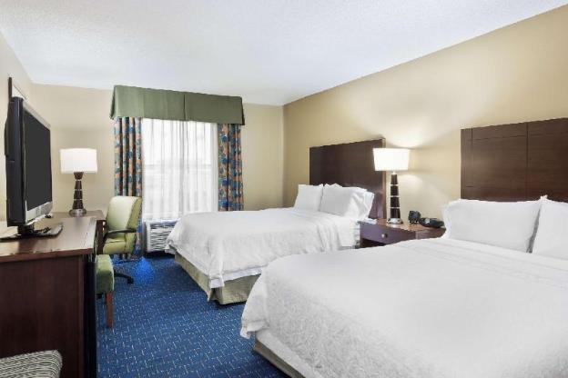 hampton inn and suites orlando airport gateway village