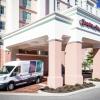 hampton inn and suites orlando airport gateway village