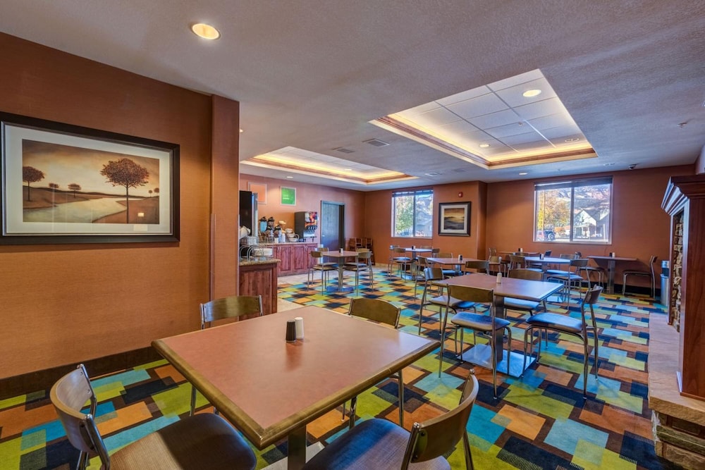 grand vista hotel parachute