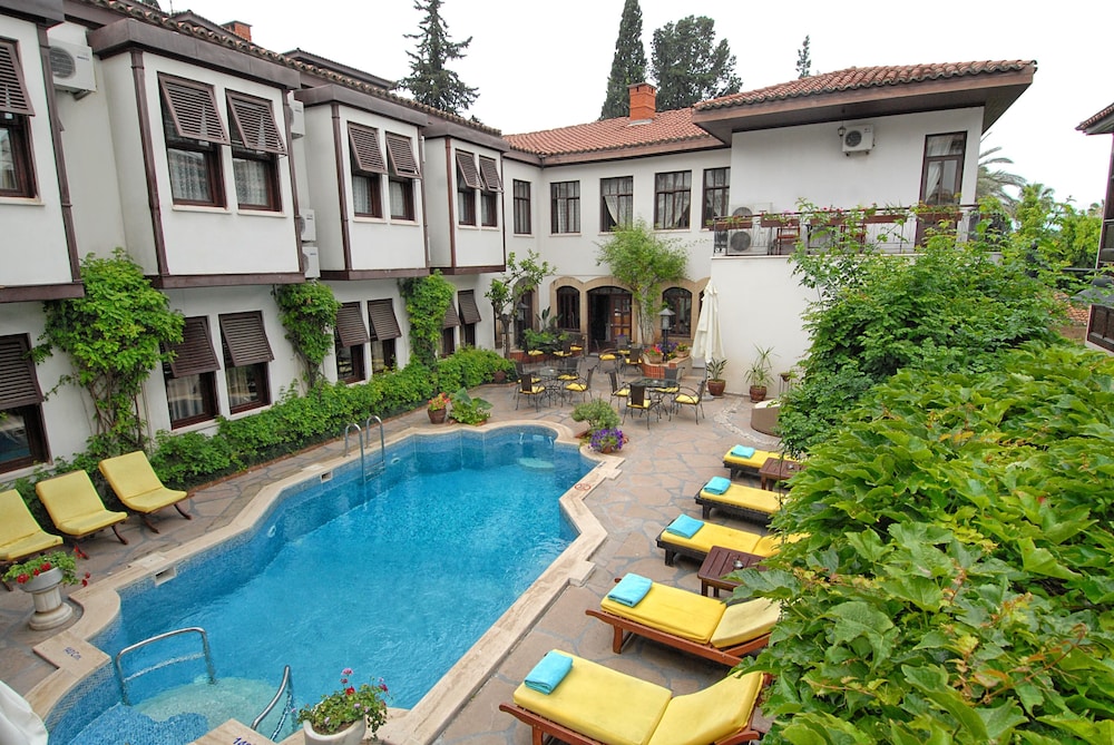 aspen hotel special class