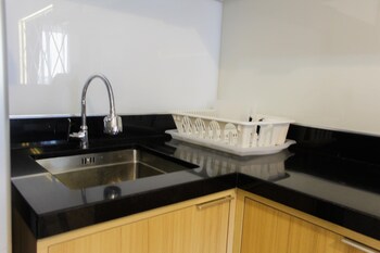 modern and clean 2br apartment at m town residence