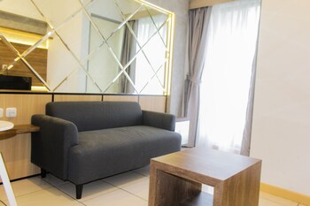 modern and clean 2br apartment at m town residence