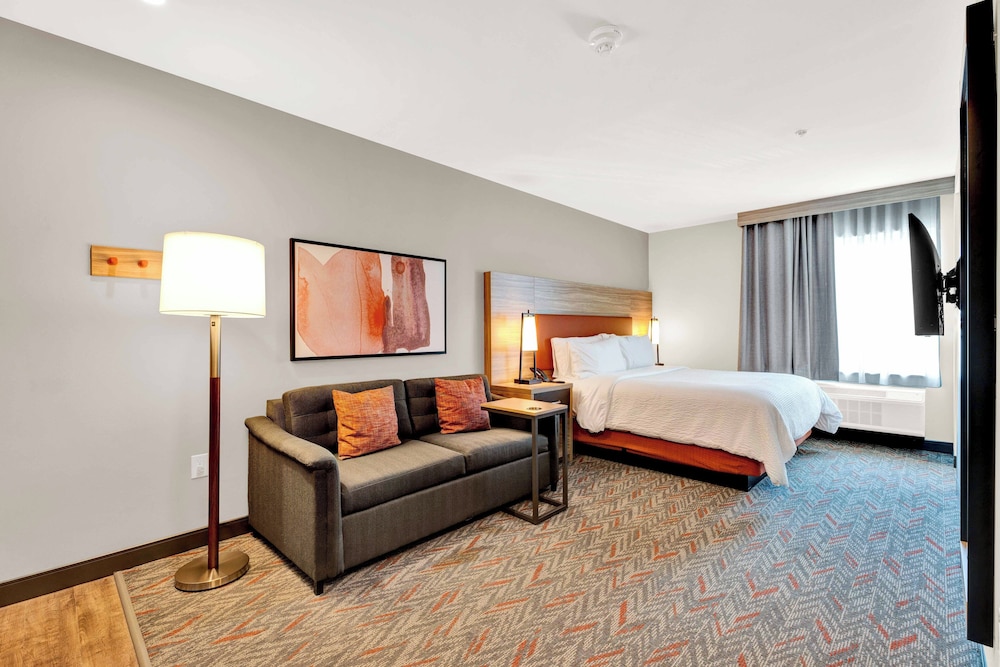 candlewood suites detroit auburn hills an ihg hotel