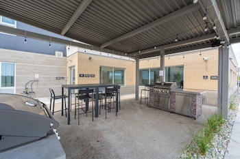 candlewood suites detroit auburn hills an ihg hotel