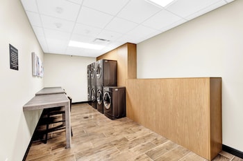 candlewood suites detroit auburn hills an ihg hotel