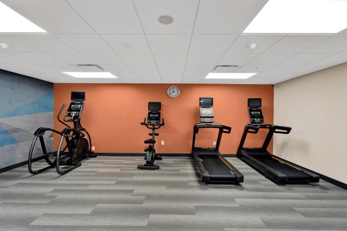 candlewood suites detroit auburn hills an ihg hotel