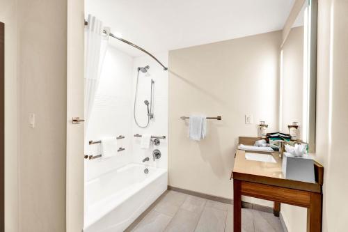 candlewood suites detroit auburn hills an ihg hotel