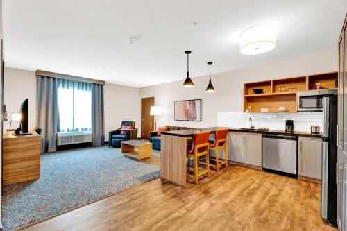 candlewood suites detroit auburn hills an ihg hotel