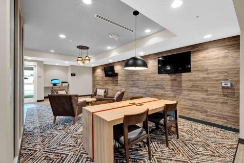 candlewood suites detroit auburn hills an ihg hotel